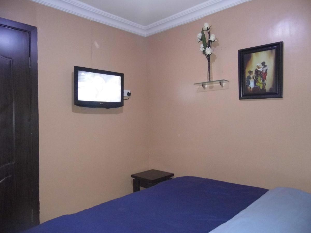 Staycation Suites And Apartment Lagos Kültér fotó