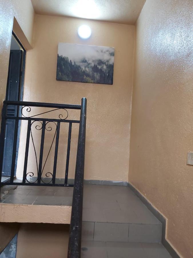 Staycation Suites And Apartment Lagos Kültér fotó